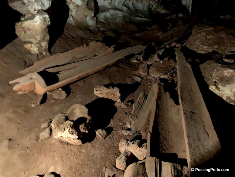 Interesting coffin in Tham Lod Caves