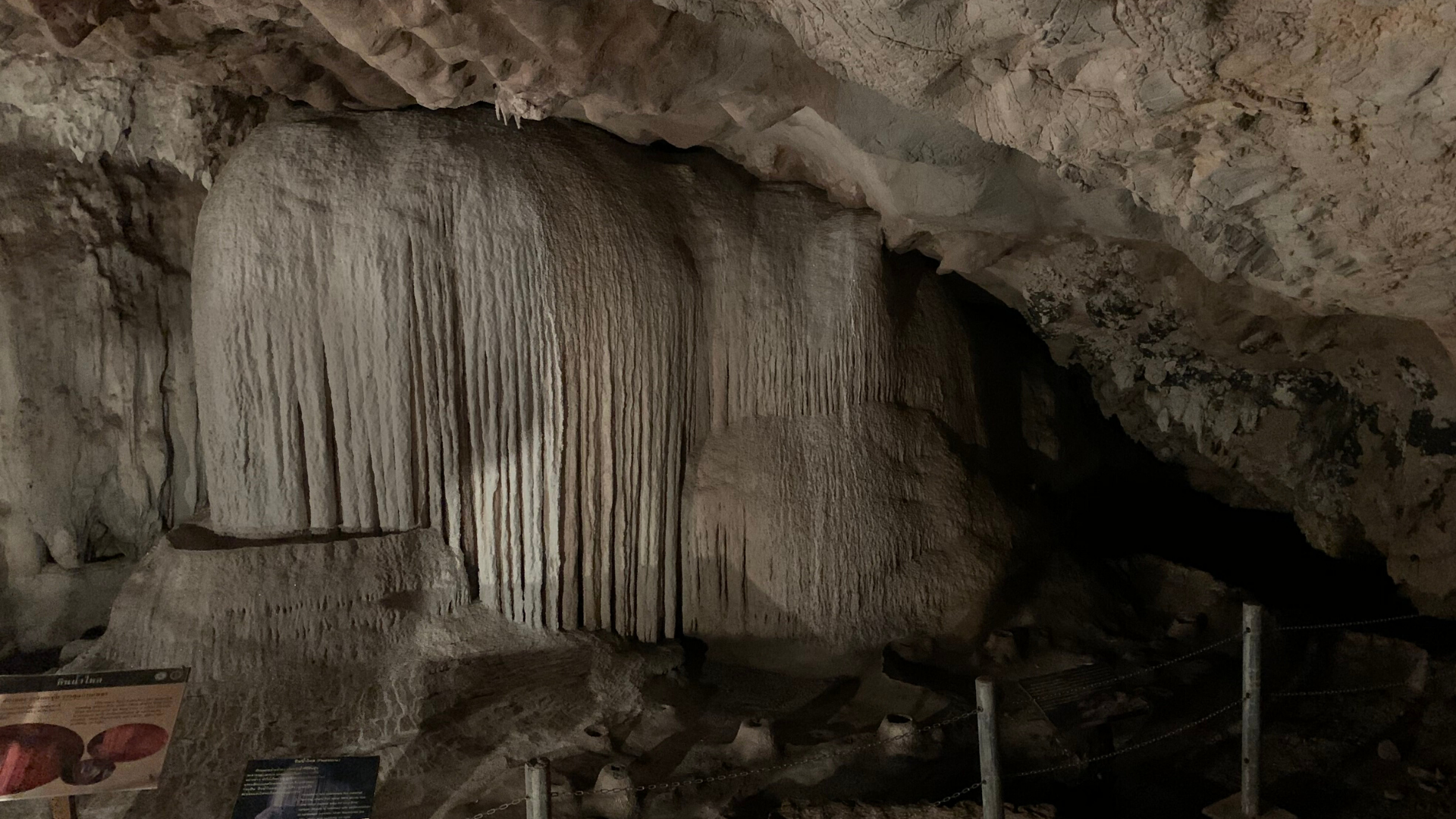 Flowstone in Tham Lod Caves